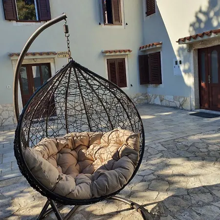 Podgora Experience With Jacuzzi Nerezine