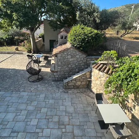 Podgora Experience With Jacuzzi Διαμέρισμα *