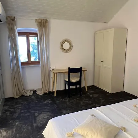 Podgora Experience With Jacuzzi Διαμέρισμα Nerezine