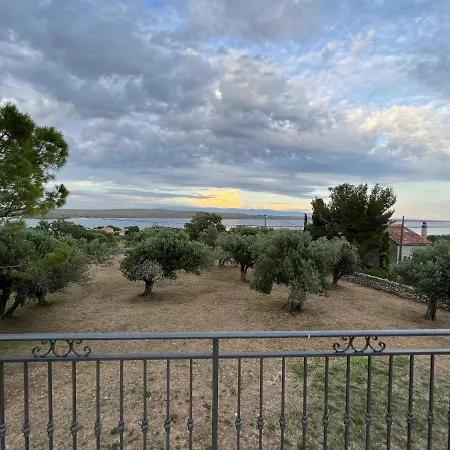 Podgora Experience With Jacuzzi