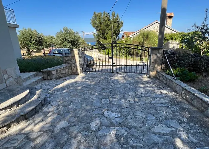 Appartement Podgora Experience With Jacuzzi