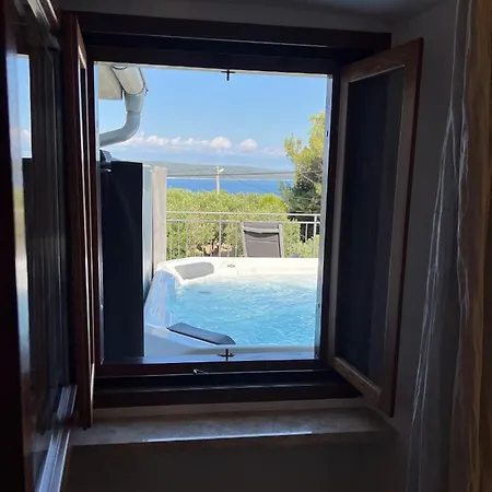 Podgora Experience With Jacuzzi Apartamento Nerezine