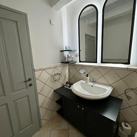 Podgora Experience With Jacuzzi Нерезине