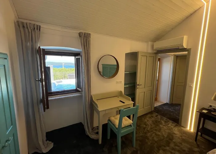 Podgora Experience With Jacuzzi Appartement